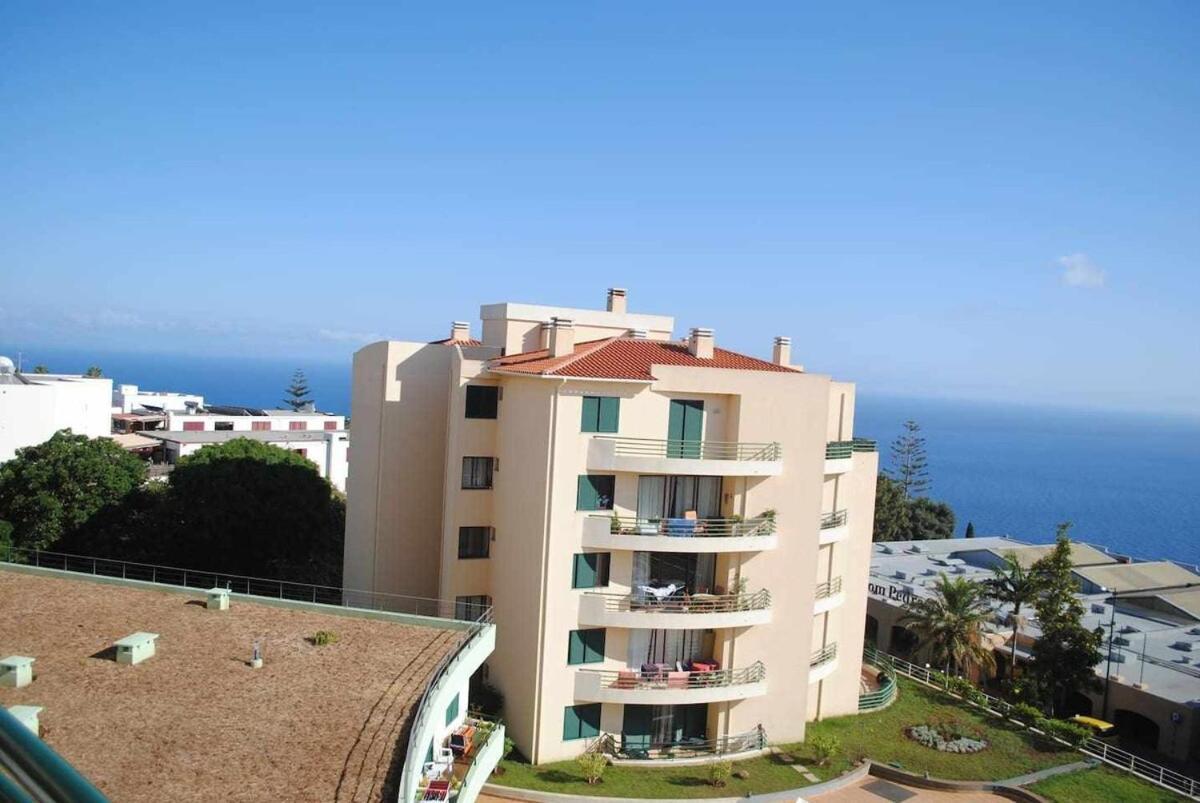 Pia'S Place - Apt With Sea View Caniço Екстериор снимка